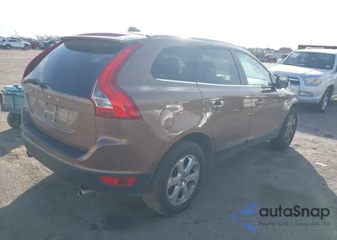 2013 Volvo Xc60 3.2 Premier из США, поврежденный, VIN YV4952DL8D2409430